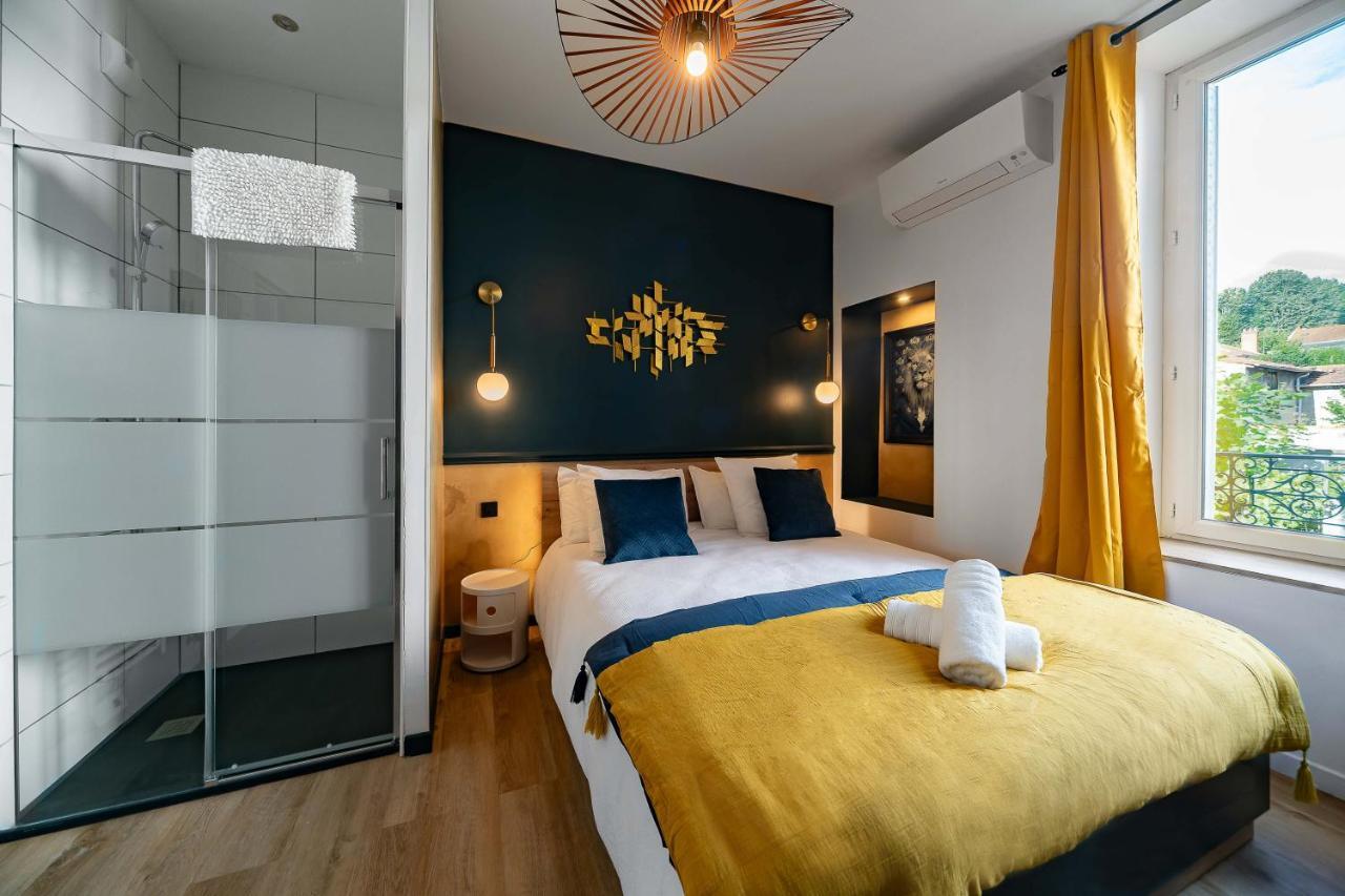 Residence La Provence - Appartements Proches Centre Ville วิชี ภายนอก รูปภาพ