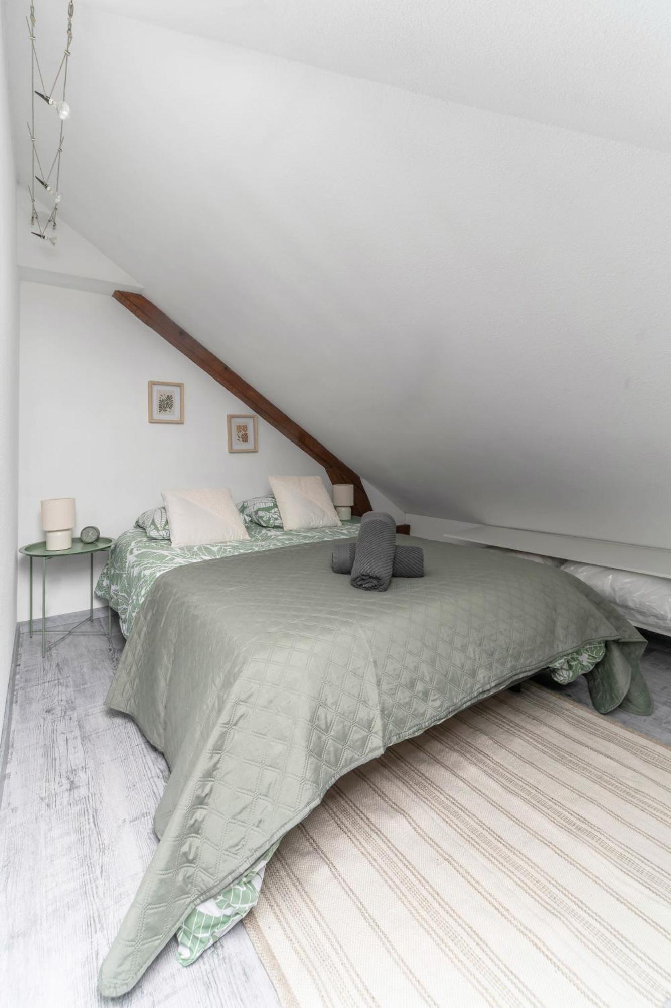 Residence La Provence - Appartements Proches Centre Ville วิชี ภายนอก รูปภาพ